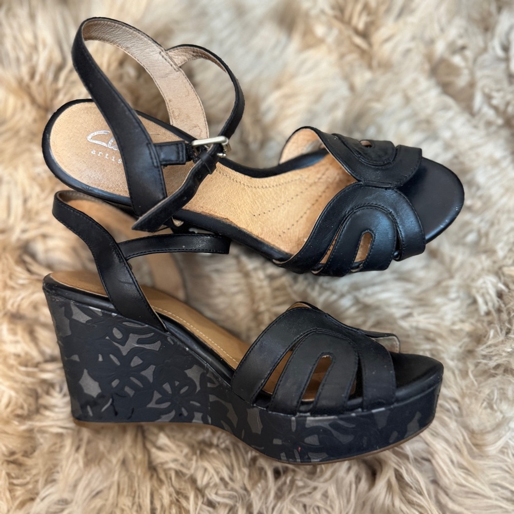 Clarks Black Leather Slingback Wedge Sandals with Patterned Platform